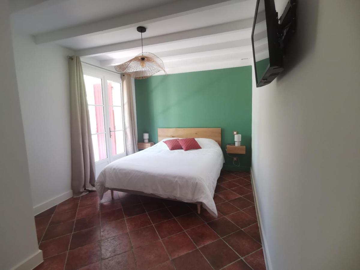 La Grangette Apartment Velleron Bagian luar foto